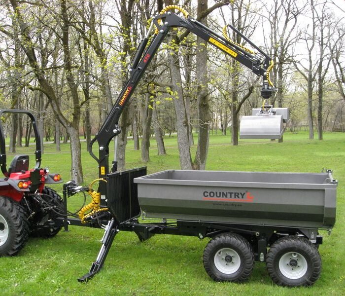 Savivartis kėbulas priekabai